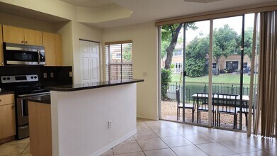 4929 Windward Way in Fort Lauderdale, FL - Building Photo - Building Photo