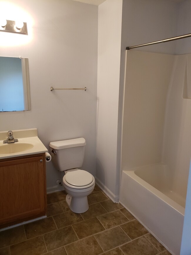 128 Anna St, Unit A in Lillington, NC - Building Photo - Building Photo