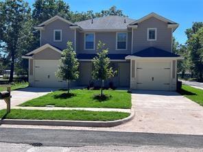 1005 S 6th St in Bonham, TX - Building Photo