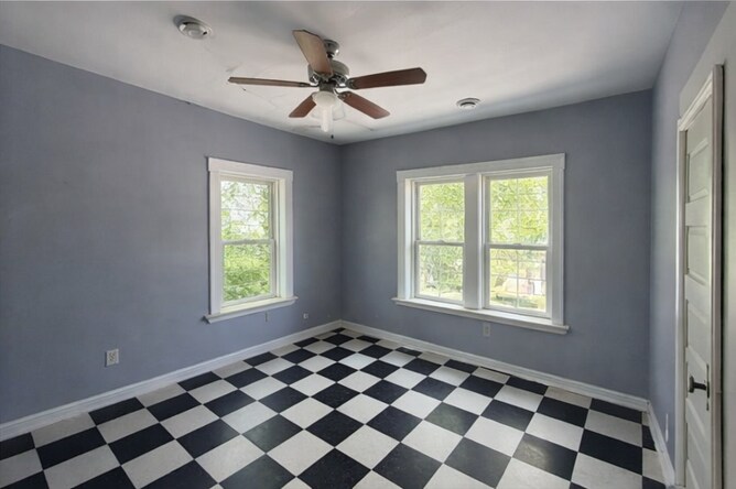 2394 W 3rd St in Cleveland, OH - Building Photo