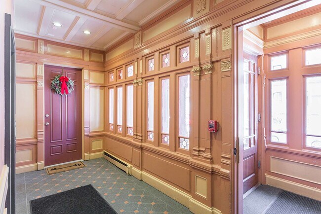 199 Commonwealth Ave, Unit B in Boston, MA - Building Photo - Building Photo