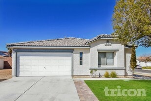 508 Country Hill Dr in North Las Vegas, NV - Building Photo