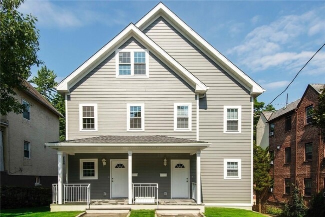 property at 5 Midland Pl