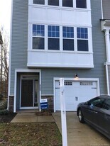 6489 Revere St in Williamsburg, VA - Building Photo