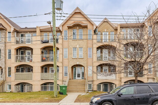 450 Sherbrooke St Apartments