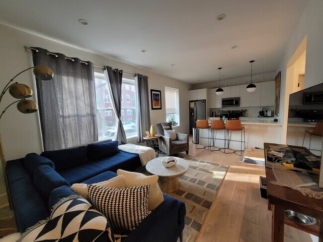 1656 W Summerdale Ave, Unit 1W in Chicago, IL - Foto de edificio - Building Photo