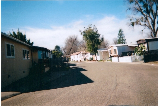 I & E Country Club Mobile Park in Ukiah, CA - Building Photo - Building Photo