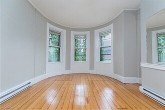 16 Cumberland St in Boston, MA - Building Photo - Building Photo
