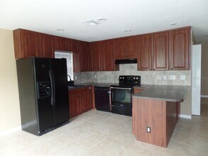 8338 Fishhawk Ave in New Port Richey, FL - Building Photo - Building Photo