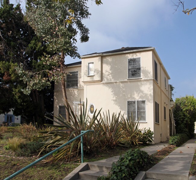 445 San Vicente Blvd in Santa Monica, CA - Building Photo - Building Photo