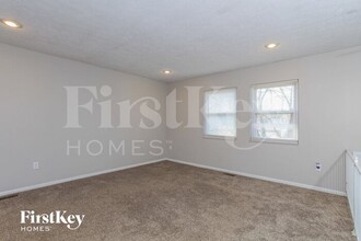 928 Cambridge Dr in Mason, OH - Building Photo - Building Photo
