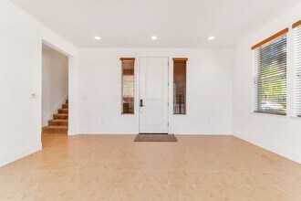 1433 Freeman Ln in Pleasanton, CA - Building Photo - Building Photo