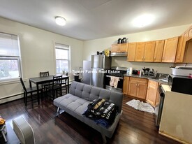 1576 Tremont St, Unit 2 Apartments