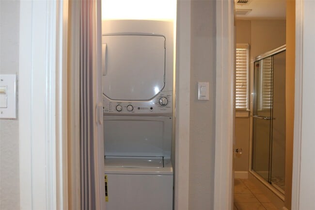 property at 2215 Hermann Dr