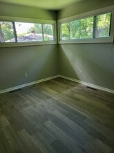 402 N Mulberry St in Warrensburg, MO - Building Photo - Building Photo