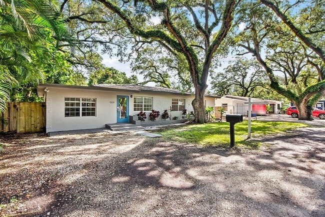 1509 SW 32nd Ct in Fort Lauderdale, FL - Building Photo - Building Photo