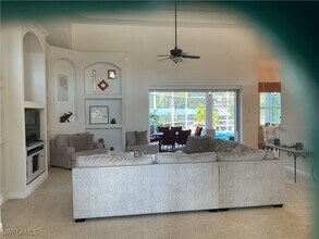 2605 Beach Pkwy W in Cape Coral, FL - Building Photo - Building Photo