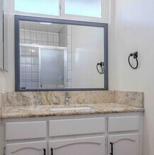 136 N Tiana Ln-Unit -A in Anaheim, CA - Building Photo - Building Photo