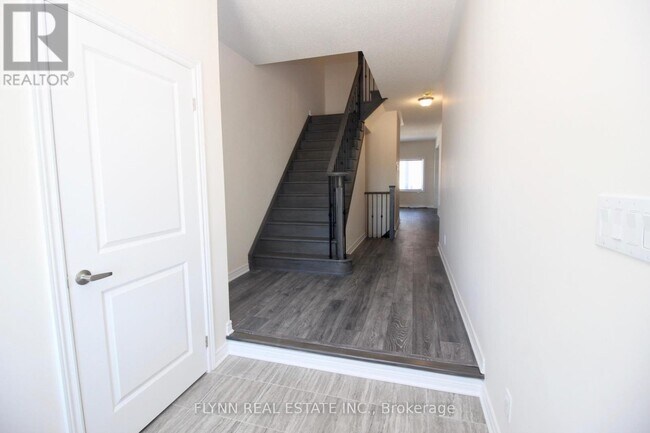 74 Harmony Wy in Thorold, ON - Building Photo - Building Photo