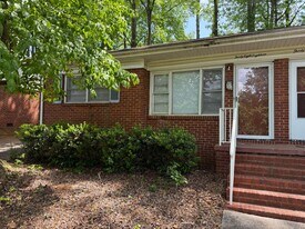 3818 Winfield Dr in Charlotte, NC - Building Photo