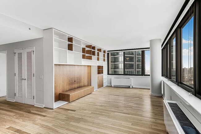 property at 230 Ashland Pl