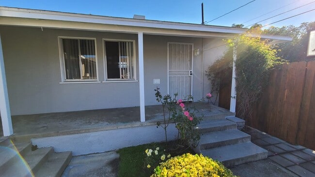 539 N Rosemary Ln, Unit 539