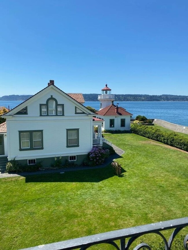 610 Front St in Mukilteo, WA - Building Photo - Building Photo