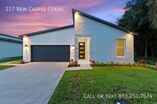 217 Newcastle in Winter Haven, FL - Building Photo