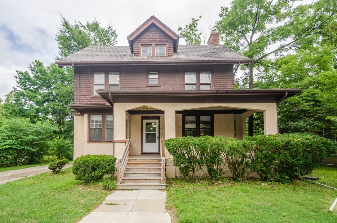 1517 S University Ave in Ann Arbor, MI - Building Photo