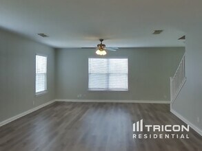 3417 Santa Fe Trail in Seguin, TX - Building Photo - Building Photo