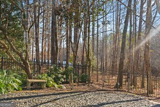102 N Cove Dr in Peachtree City, GA - Building Photo - Building Photo