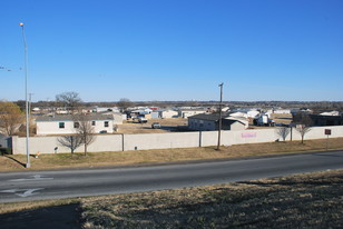 Lake Arlington Ranch Apartments