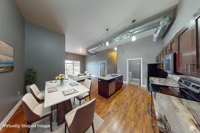 Dakota Lofts Downtown in Sioux Falls, SD - Foto de edificio - Building Photo