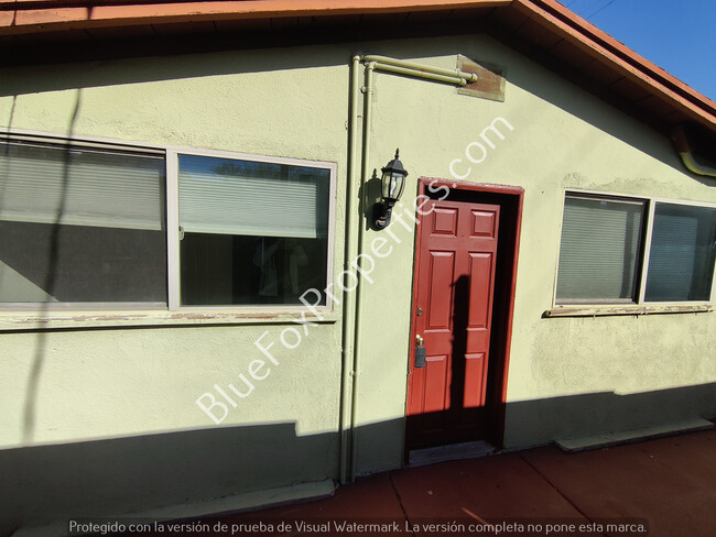 3021 E Linden St in Tucson, AZ - Foto de edificio - Building Photo