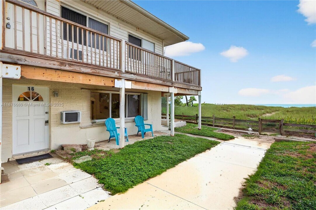 820 N Ocean Blvd in Pompano Beach, FL - Building Photo