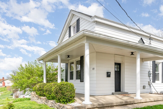 49 Southview Ave in Fort Thomas, KY - Building Photo - Building Photo