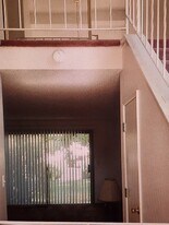 50 NE Village Squire Ave, Unit 14 in Gresham, OR - Building Photo