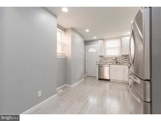 1740 Sigel St in Philadelphia, PA - Building Photo - Building Photo