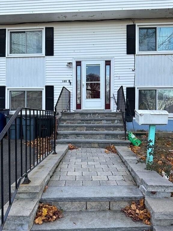105 Metropolitan Ave, Unit 3