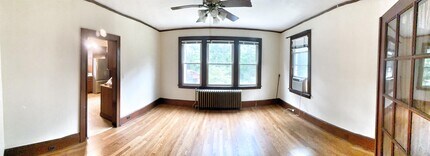 90 Forest Hill Dr in Asheville, NC - Building Photo - Building Photo