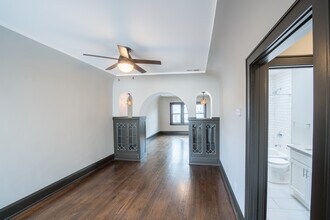 3050 S Delaware Ave, Unit A in Milwaukee, WI - Building Photo - Building Photo
