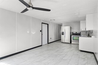 2854 Lake Alfred Rd in Winter Haven, FL - Building Photo - Building Photo