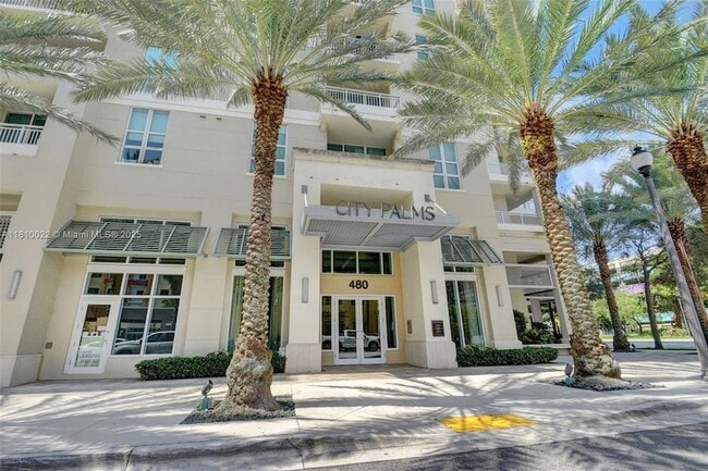 480 Hibiscus St, Unit 325 in West Palm Beach, FL - Building Photo - Building Photo