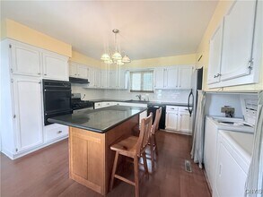 62 Elm St in Cortland, NY - Building Photo - Building Photo
