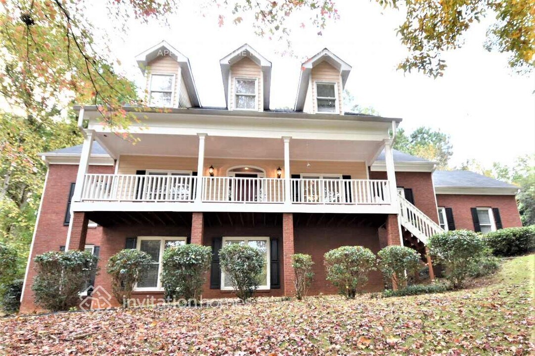 5831 Bayside Ct in Buford, GA - Building Photo