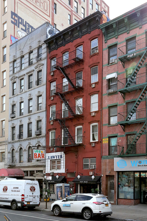 169 E Broadway in New York, NY - Building Photo