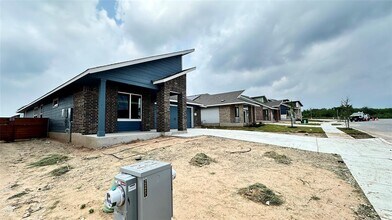 191 Tofalla in Kyle, TX - Building Photo - Building Photo