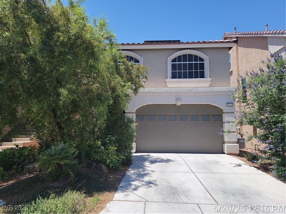 9773 Lone Canary Ct in Las Vegas, NV - Building Photo