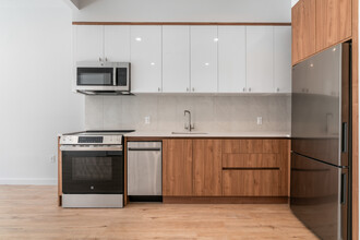 161 Lenox Rd in Brooklyn, NY - Building Photo - Building Photo