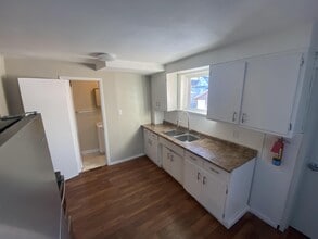 226 Ogden St in Thunder Bay, ON - Building Photo - Building Photo